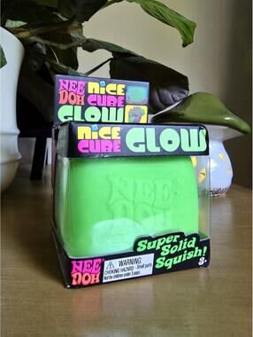 NIB Schylling Needoh Nice Cube Glow - GREEN